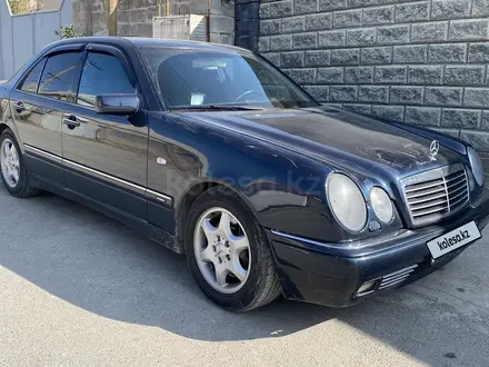 Mercedes-Benz E 320 1996 года за 3 000 000 тг. в Шымкент – фото 8