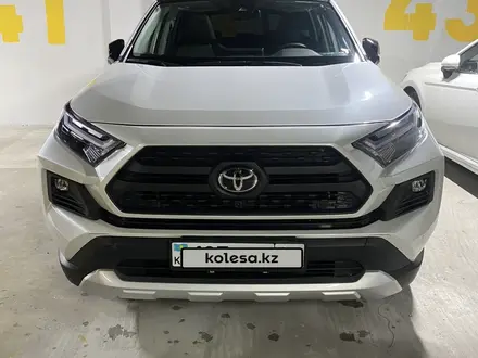 Toyota RAV4 2023 года за 15 500 000 тг. в Алматы – фото 19