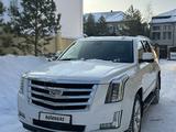 Cadillac Escalade 2019 года за 30 000 000 тг. в Астана – фото 2