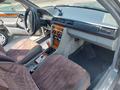 Mercedes-Benz E 220 1993 годаүшін3 100 000 тг. в Сарыагаш – фото 13