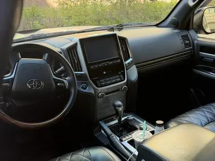 Toyota Land Cruiser 2017 года за 34 200 000 тг. в Астана – фото 3