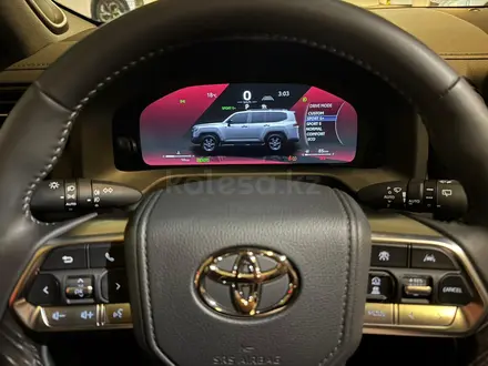 Toyota Land Cruiser Premium+ 2025 года за 79 990 000 тг. в Алматы – фото 13