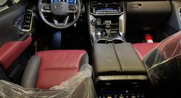 Toyota Land Cruiser Premium+ 2025 годаүшін79 990 000 тг. в Алматы – фото 2