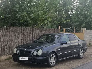 Mercedes-Benz E-Class, 1995