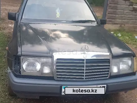 Mercedes-Benz E 230 1990 года за 1 600 000 тг. в Алматы – фото 4