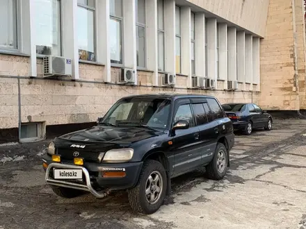 Toyota RAV4 1997 года за 3 100 000 тг. в Алматы – фото 7