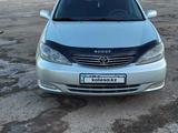 Toyota Camry 2005 годаfor4 900 000 тг. в Астана – фото 2