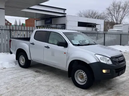 Isuzu D-Max 2018 года за 9 000 000 тг. в Уральск – фото 2