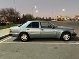 Mercedes-Benz E 200 1990 года за 1 100 000 тг. в Талдыкорган – фото 4