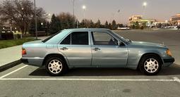 Mercedes-Benz E 200 1990 года за 1 100 000 тг. в Талдыкорган – фото 4
