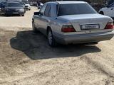 Mercedes-Benz E 220 1995 года за 2 000 000 тг. в Шымкент