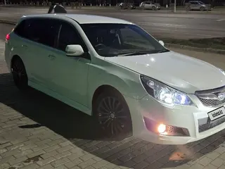 Subaru Legacy, 2011