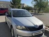 Skoda Rapid 2013 года за 4 100 000 тг. в Астана – фото 2