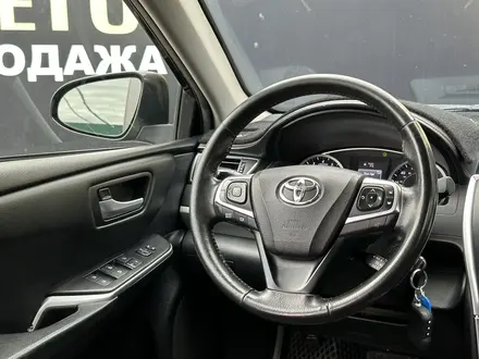 Toyota Camry 2015 года за 8 750 000 тг. в Атырау – фото 7