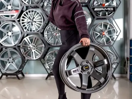 WHEELS MEGA SHOW ROOM в Алматы – фото 7