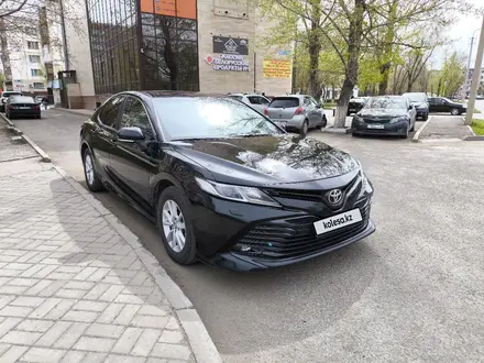 Toyota Camry 2019 года за 12 400 000 тг. в Степногорск – фото 5