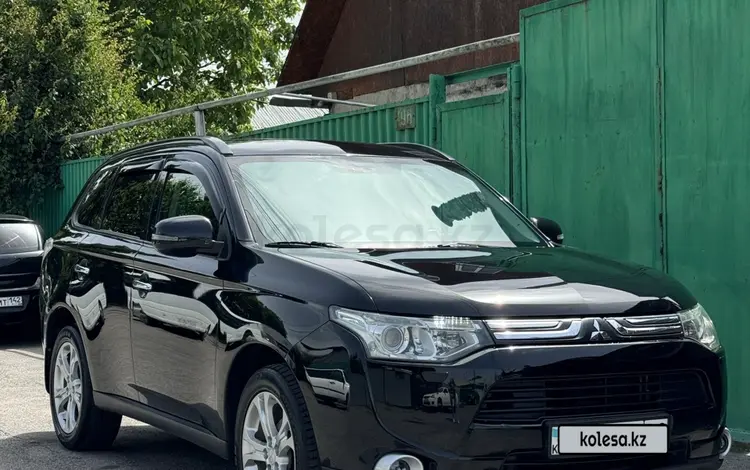 Mitsubishi Outlander 2012 года за 6 800 000 тг. в Алматы