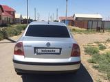 Volkswagen Passat 2005 года за 2 000 000 тг. в Атырау – фото 3