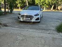 Hyundai Sonata 2018 года за 9 999 990 тг. в Шымкент