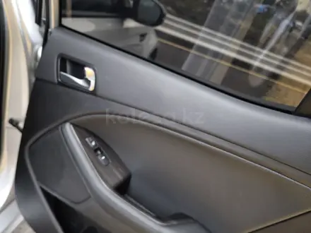 Kia K5 2014 года за 7 200 000 тг. в Алматы – фото 7
