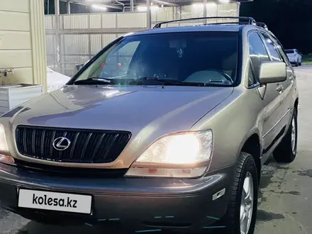 Lexus RX 300 1999 года за 3 800 000 тг. в Алматы – фото 5