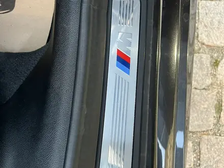 BMW 520 2022 года за 23 500 000 тг. в Алматы – фото 27