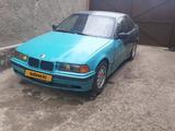BMW 318 1993 годаүшін950 000 тг. в Усть-Каменогорск