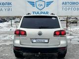 Volkswagen Touareg 2008 года за 7 800 000 тг. в Караганда – фото 3