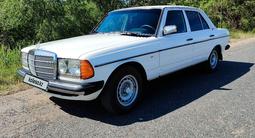 Mercedes-Benz E 200 1982 года за 3 500 000 тг. в Павлодар