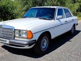 Mercedes-Benz E 200 1982 года за 3 500 000 тг. в Павлодар – фото 4
