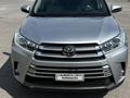 Toyota Highlander 2018 годаfor19 500 000 тг. в Шымкент