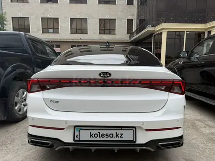Kia K5 2020 года за 10 800 000 тг. в Астана – фото 3