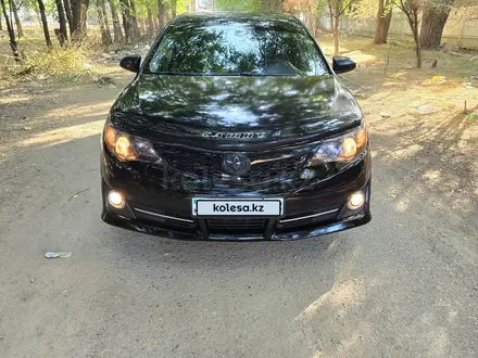 Toyota Camry 2013 года за 7 700 000 тг. в Тараз – фото 2