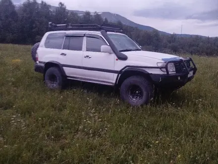 Toyota Land Cruiser 2005 года за 10 000 000 тг. в Усть-Каменогорск – фото 4