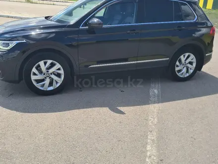 Volkswagen Tiguan 2021 года за 15 000 000 тг. в Костанай