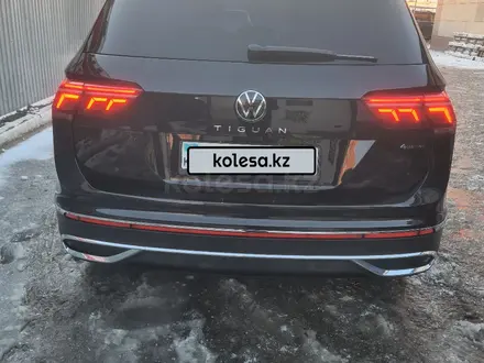 Volkswagen Tiguan 2021 года за 15 000 000 тг. в Костанай – фото 27