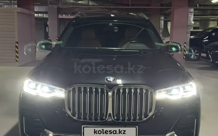 BMW X7 2020 года за 45 000 000 тг. в Алматы