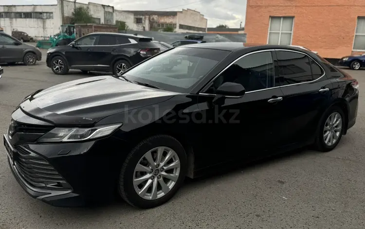 Toyota Camry 2020 года за 13 000 000 тг. в Костанай
