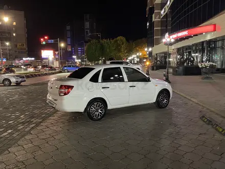 ВАЗ (Lada) Granta 2190 2015 года за 3 400 000 тг. в Усть-Каменогорск – фото 7