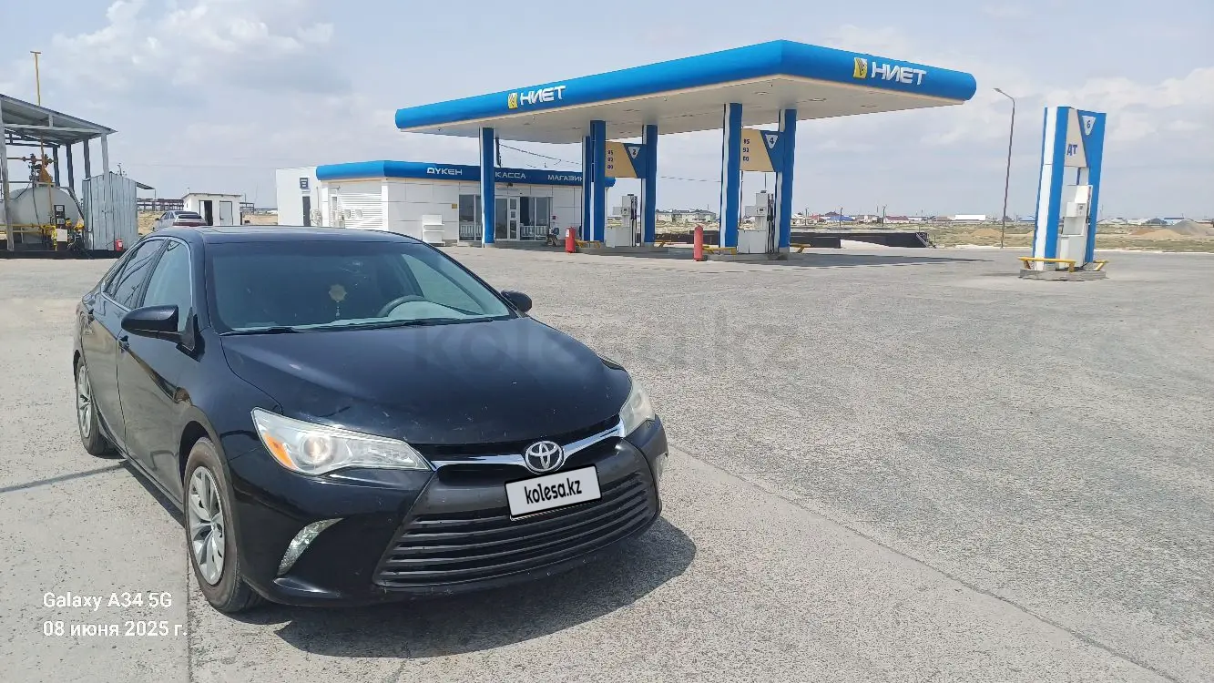 Toyota Camry, 2016