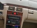 Mercedes-Benz E 240 2000 года за 3 900 000 тг. в Караганда – фото 12
