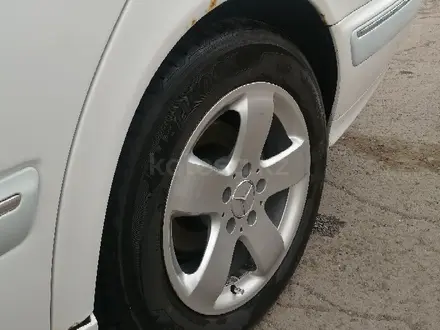 Mercedes-Benz E 240 2000 года за 3 900 000 тг. в Караганда – фото 8