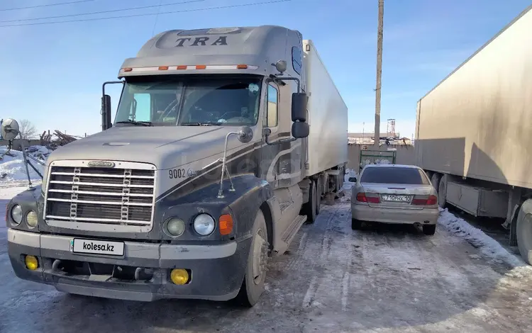 Freightliner  Century Class 2000 года за 8 000 000 тг. в Костанай