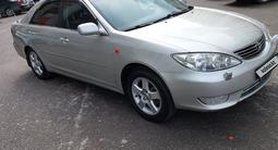 Toyota Camry 2004 года за 5 950 000 тг. в Шымкент – фото 2