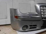 Передний бампер на CHRYSLER 300 C 2005года за 2 990 тг. в Шымкент – фото 2