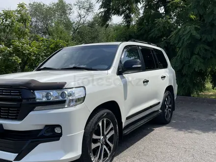 Toyota Land Cruiser 2020 года за 35 000 000 тг. в Алматы – фото 2