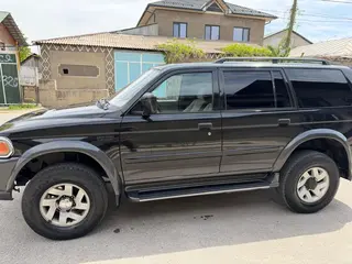 Mitsubishi Montero Sport, 2001