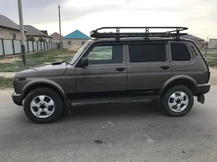 ВАЗ (Lada) Lada 2131 (5-ти дверный) 2016 года за 3 300 000 тг. в Атырау – фото 8