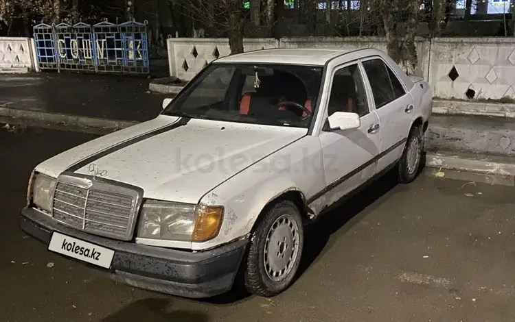 Mercedes-Benz E 200 1988 года за 650 000 тг. в Экибастуз