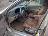 Toyota Camry 2005 годаүшін6 100 000 тг. в Усть-Каменогорск – фото 4